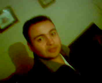 EL COTE HERMANO DE LELA ME MANDO ESTA FOTO.